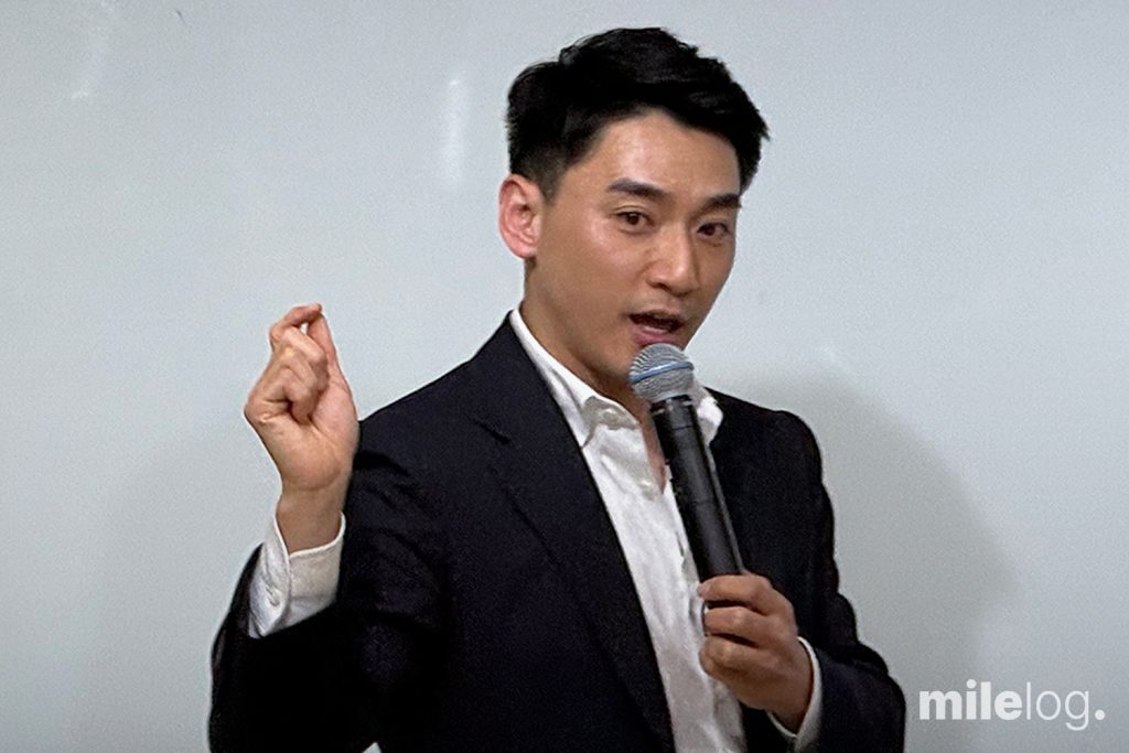 양제경 회계사의 스타트업 회계 강의를 집중해서 경청하고 있는 참석자들