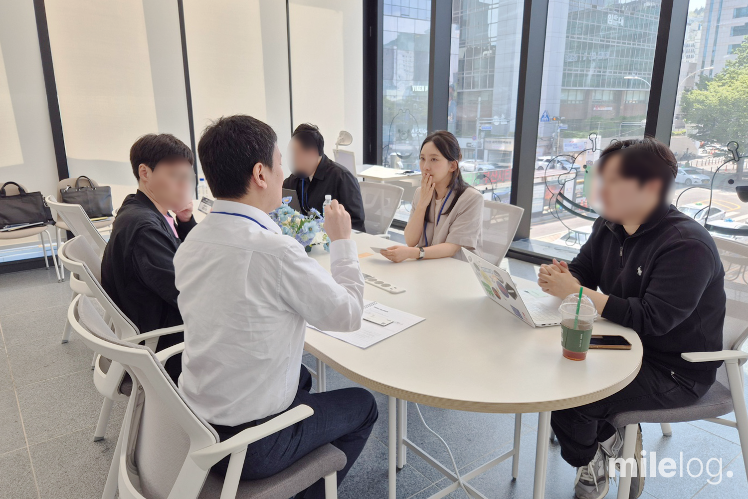 2025 DINNOlab 네트워킹 세미나 & Office Hour 강연 출강!